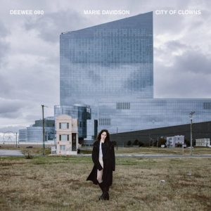 Marie-Davidson-City-Of-Clowns-COMPRAR-LP-ONLINE